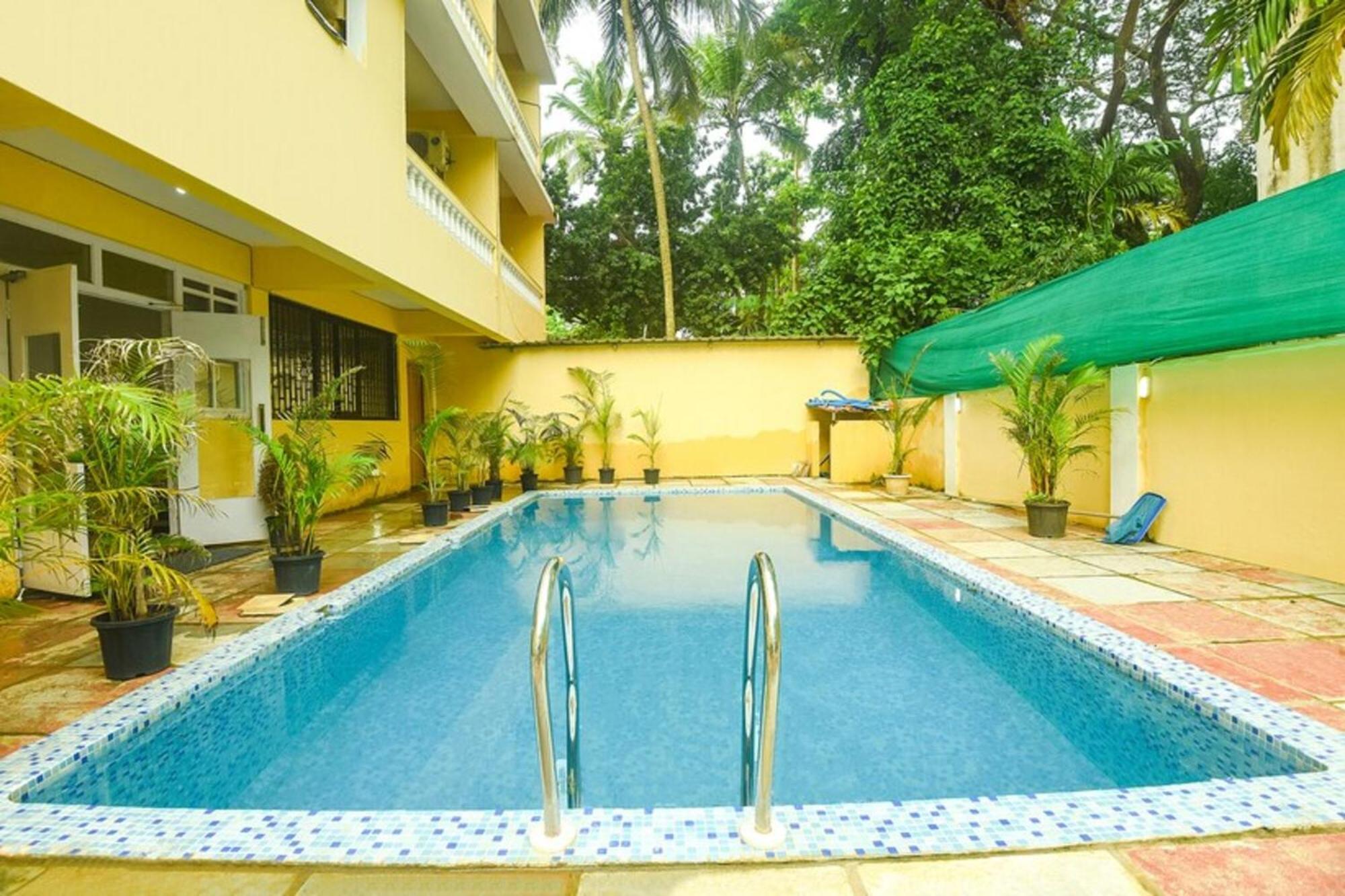 Fabexpress De Classio With Pool - Nr Candolim Beach Ξενοδοχείο Εξωτερικό φωτογραφία